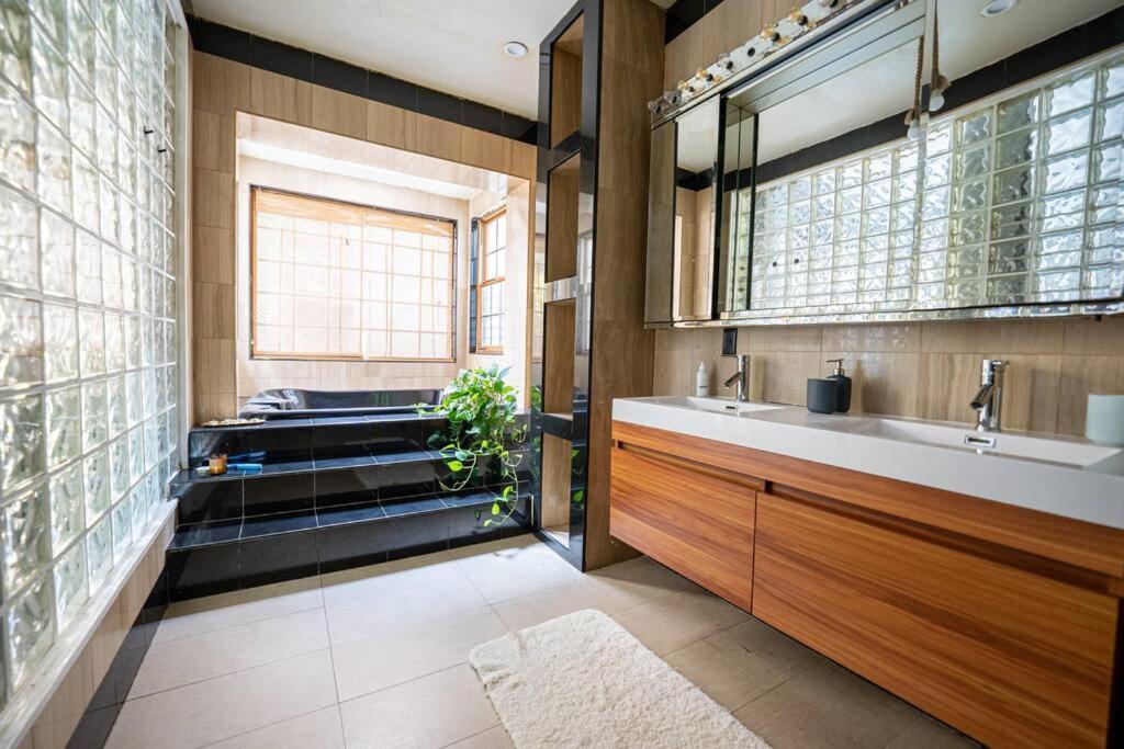 Casa de férias Private Gramercy Townhouse 3br 3ba With Terrace Nova York