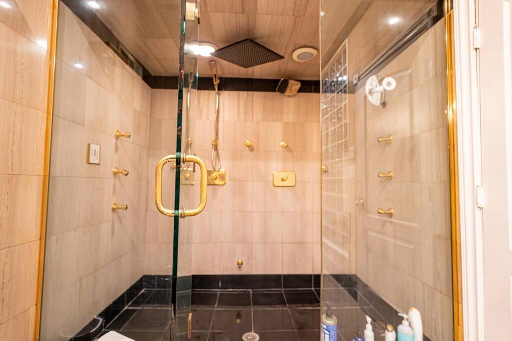 Casa de férias Private Gramercy Townhouse 3br 3ba With Terrace Nova York